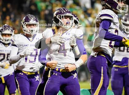 Thumbnail 1 in Lake Stevens @ Woodinville (WIAA 4A Semifinal) photogallery.
