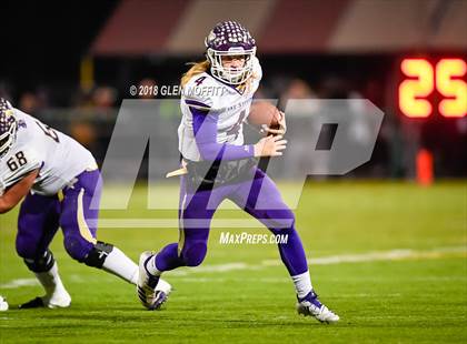 Thumbnail 3 in Lake Stevens @ Woodinville (WIAA 4A Semifinal) photogallery.