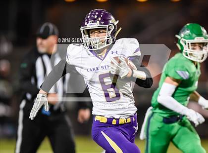 Thumbnail 1 in Lake Stevens @ Woodinville (WIAA 4A Semifinal) photogallery.