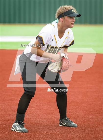 Thumbnail 1 in Forney vs. The Colony (UIL 5A Regional Final) photogallery.