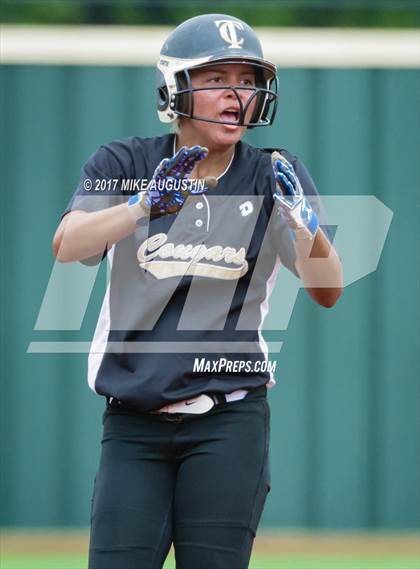 Thumbnail 2 in Forney vs. The Colony (UIL 5A Regional Final) photogallery.