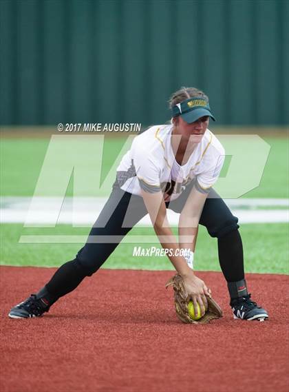 Thumbnail 1 in Forney vs. The Colony (UIL 5A Regional Final) photogallery.