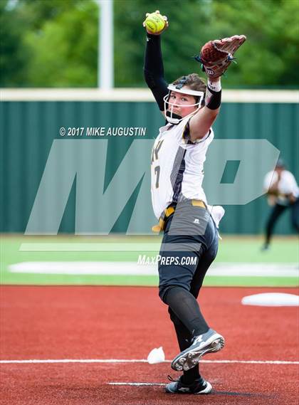 Thumbnail 1 in Forney vs. The Colony (UIL 5A Regional Final) photogallery.