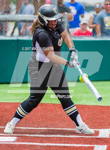 Thumbnail 1 in Forney vs. The Colony (UIL 5A Regional Final) photogallery.