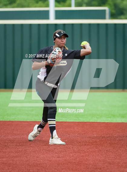 Thumbnail 3 in Forney vs. The Colony (UIL 5A Regional Final) photogallery.