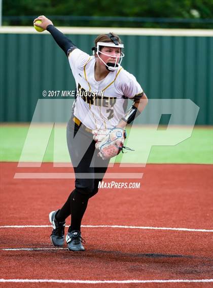 Thumbnail 3 in Forney vs. The Colony (UIL 5A Regional Final) photogallery.