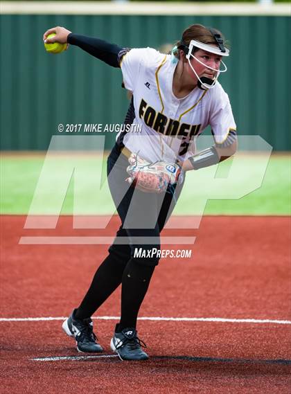 Thumbnail 1 in Forney vs. The Colony (UIL 5A Regional Final) photogallery.