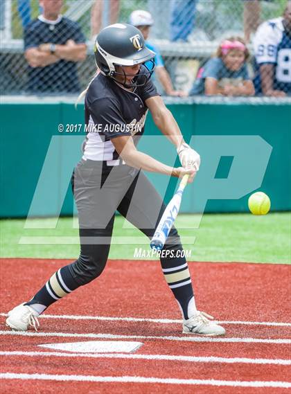 Thumbnail 1 in Forney vs. The Colony (UIL 5A Regional Final) photogallery.
