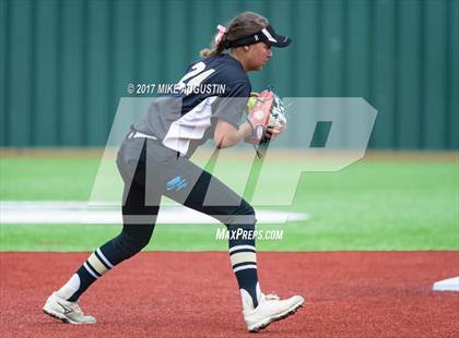 Thumbnail 2 in Forney vs. The Colony (UIL 5A Regional Final) photogallery.