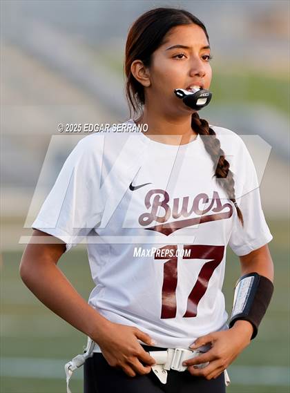 Thumbnail 2 in Bellflower vs La Habra (CIF SS Division 3 Round 2) photogallery.
