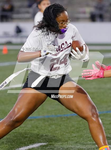 Thumbnail 1 in Bellflower vs La Habra (CIF SS Division 3 Round 2) photogallery.