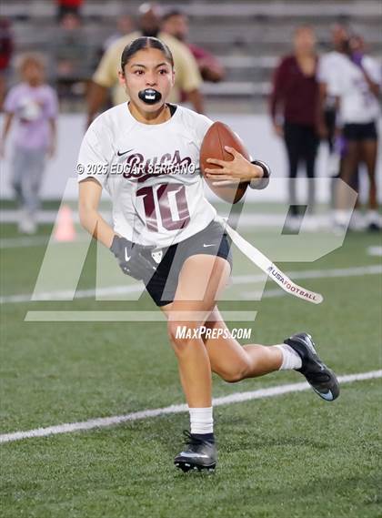 Thumbnail 2 in Bellflower vs La Habra (CIF SS Division 3 Round 2) photogallery.