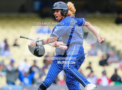 Thumbnail 3 in North Hollywood vs Banning (CIF LACS D1 Final) photogallery.