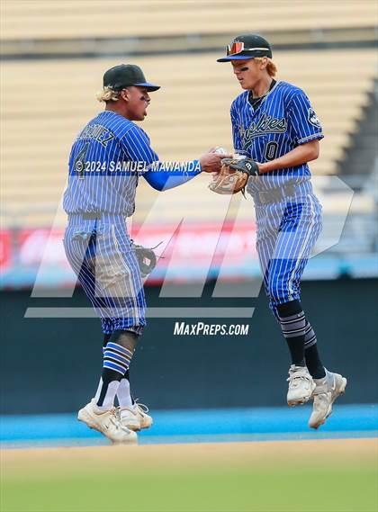 Thumbnail 2 in North Hollywood vs Banning (CIF LACS D1 Final) photogallery.
