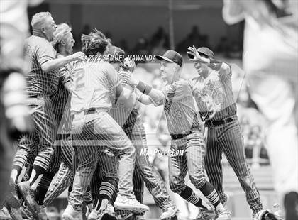 Thumbnail 2 in North Hollywood vs Banning (CIF LACS D1 Final) photogallery.