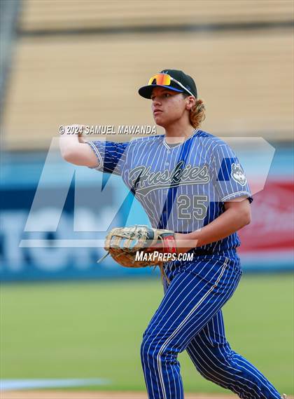 Thumbnail 3 in North Hollywood vs Banning (CIF LACS D1 Final) photogallery.