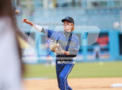 Thumbnail 2 in North Hollywood vs Banning (CIF LACS D1 Final) photogallery.