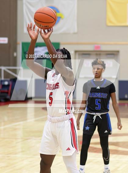 Thumbnail 2 in Sterling vs Tomball (McDonald's Texas Invitational) photogallery.