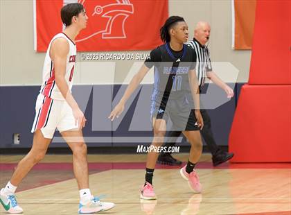 Thumbnail 3 in Sterling vs Tomball (McDonald's Texas Invitational) photogallery.