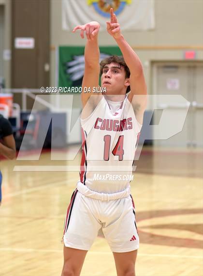 Thumbnail 1 in Sterling vs Tomball (McDonald's Texas Invitational) photogallery.