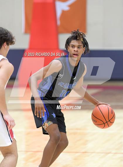 Thumbnail 1 in Sterling vs Tomball (McDonald's Texas Invitational) photogallery.