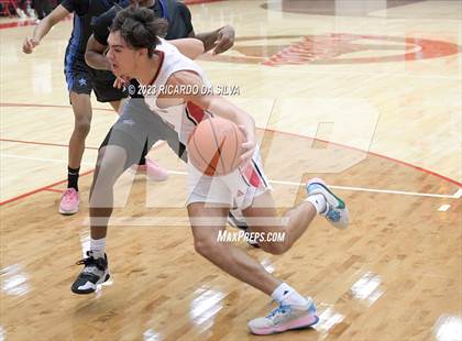 Thumbnail 3 in Sterling vs Tomball (McDonald's Texas Invitational) photogallery.