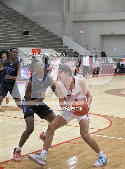 Thumbnail 2 in Sterling vs Tomball (McDonald's Texas Invitational) photogallery.