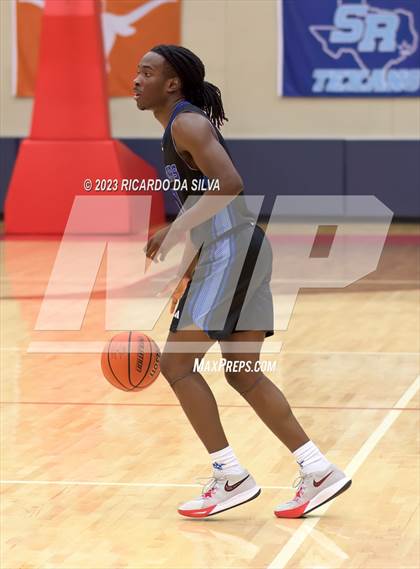 Thumbnail 2 in Sterling vs Tomball (McDonald's Texas Invitational) photogallery.