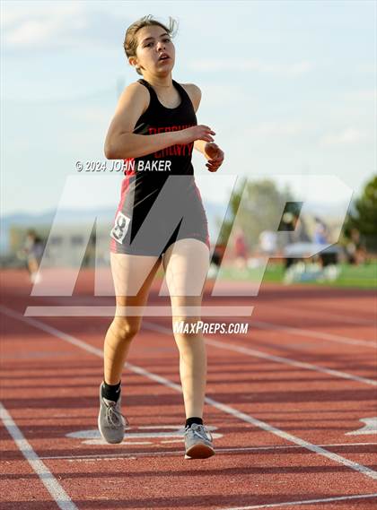 Thumbnail 2 in Fernley Invitational (400M) photogallery.
