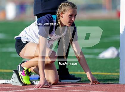 Thumbnail 3 in Fernley Invitational (400M) photogallery.