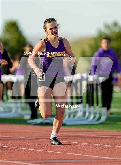 Thumbnail 3 in Fernley Invitational (400M) photogallery.
