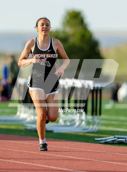 Thumbnail 1 in Fernley Invitational (400M) photogallery.