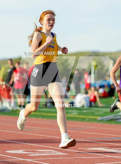 Thumbnail 3 in Fernley Invitational (400M) photogallery.