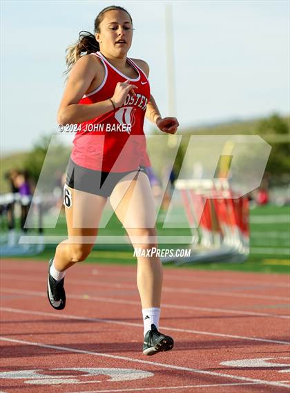 Thumbnail 3 in Fernley Invitational (400M) photogallery.
