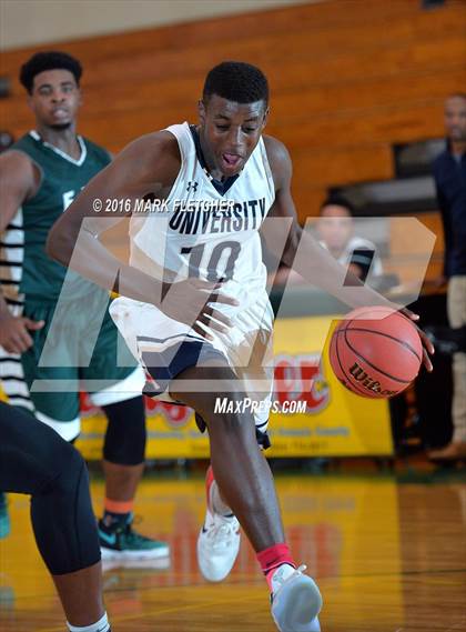Thumbnail 3 in University vs Flagler Palm Coast (DeLand Holiday Tournament) photogallery.