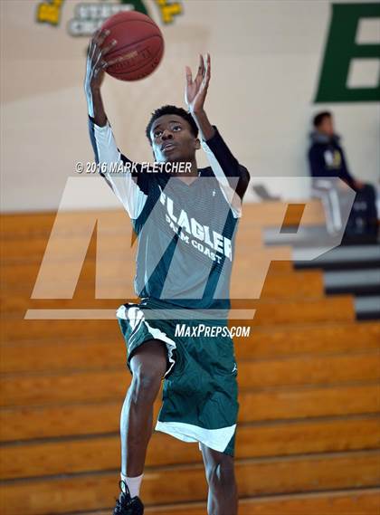 Thumbnail 1 in University vs Flagler Palm Coast (DeLand Holiday Tournament) photogallery.