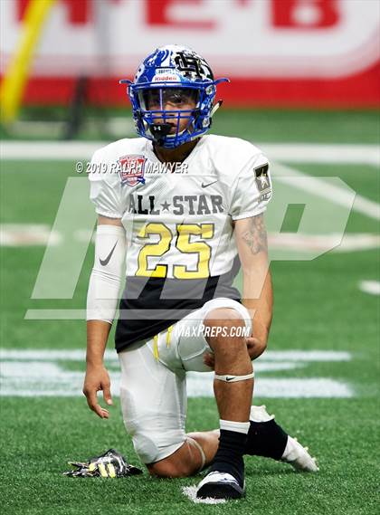 Thumbnail 3 in HEB All-Star Game photogallery.