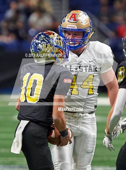Thumbnail 1 in HEB All-Star Game photogallery.