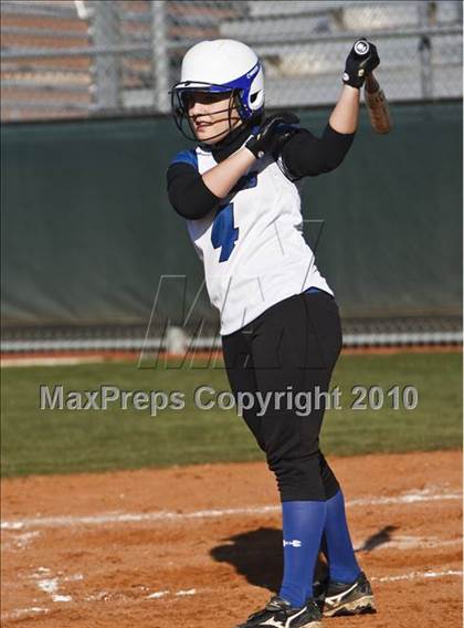 Thumbnail 1 in Summit vs. Midlothian (Mansfield Varsity Softball Tournament) photogallery.