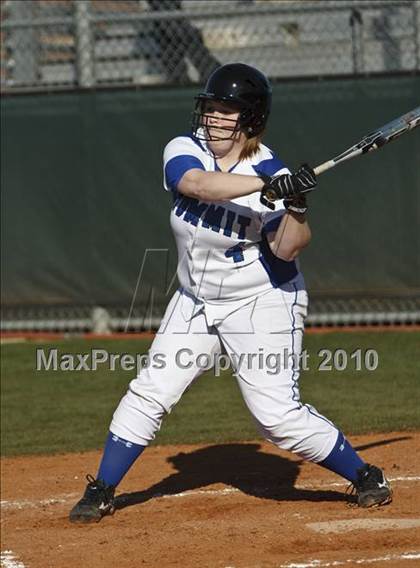 Thumbnail 3 in Summit vs. Midlothian (Mansfield Varsity Softball Tournament) photogallery.
