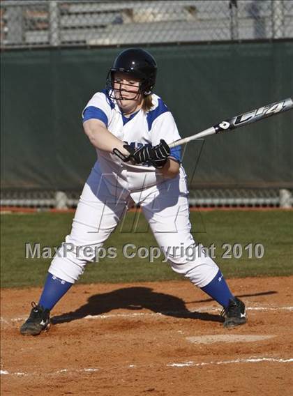 Thumbnail 1 in Summit vs. Midlothian (Mansfield Varsity Softball Tournament) photogallery.