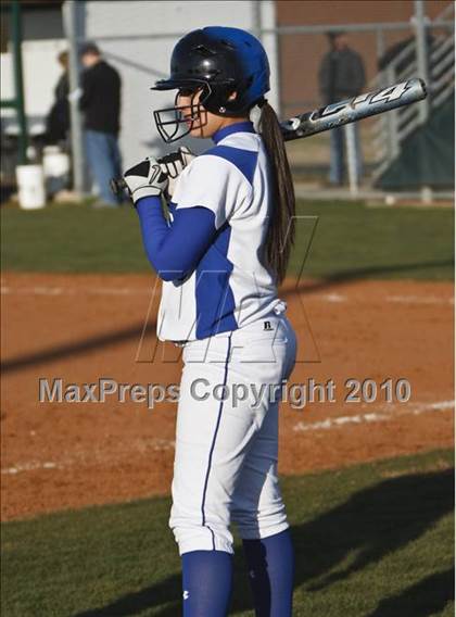 Thumbnail 2 in Summit vs. Midlothian (Mansfield Varsity Softball Tournament) photogallery.