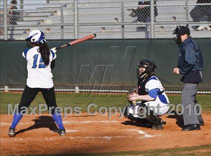 Thumbnail 2 in Summit vs. Midlothian (Mansfield Varsity Softball Tournament) photogallery.