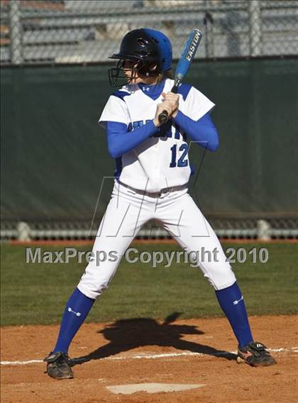 Thumbnail 2 in Summit vs. Midlothian (Mansfield Varsity Softball Tournament) photogallery.