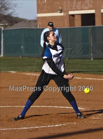 Thumbnail 3 in Summit vs. Midlothian (Mansfield Varsity Softball Tournament) photogallery.
