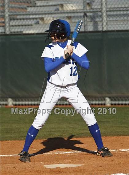 Thumbnail 3 in Summit vs. Midlothian (Mansfield Varsity Softball Tournament) photogallery.