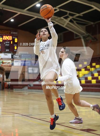 Thumbnail 2 in FR: Catalina Foothills @ Salpointe Catholic photogallery.