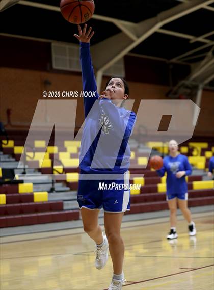 Thumbnail 3 in FR: Catalina Foothills @ Salpointe Catholic photogallery.