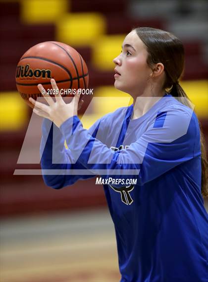 Thumbnail 2 in FR: Catalina Foothills @ Salpointe Catholic photogallery.