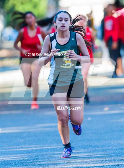 Thumbnail 3 in JV: Moreau Catholic @ James Logan photogallery.